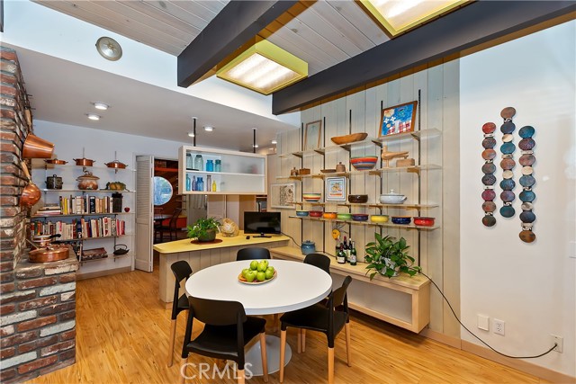 27280 Peninsula Drive, Lake Arrowhead CA: https://media.crmls.org/medias/9ee77cbc-4119-431c-a5ce-eb13b73e9212.jpg