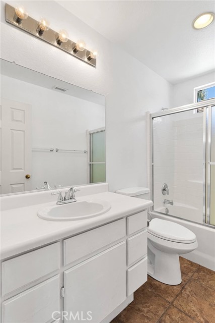 Detail Gallery Image 14 of 42 For 40684 Corte Albara, Murrieta,  CA 92562 - 3 Beds | 2 Baths