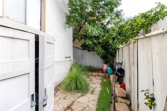 Detail Gallery Image 14 of 14 For 9208 Applegate Ter, Chatsworth,  CA 91311 - – Beds | – Baths