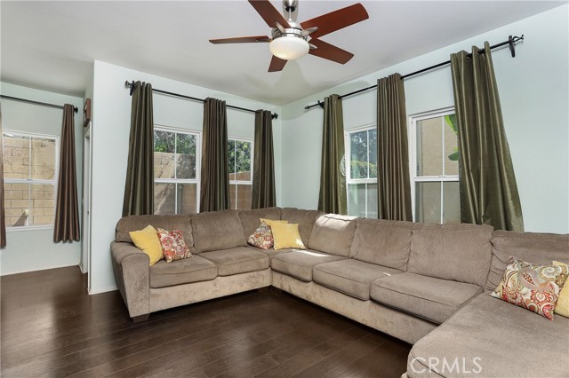 9ee87144 48d0 4bf3 896b 4637db6bb5fd