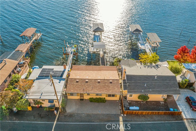 Detail Gallery Image 2 of 35 For 11391 Lakeshore Dr, Clearlake,  CA 95422 - 2 Beds | 2 Baths