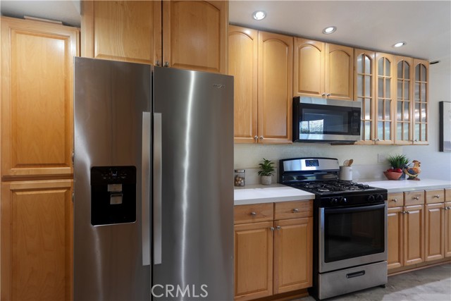 Detail Gallery Image 14 of 40 For 302 San Nicholas, Laguna Beach,  CA 92651 - 2 Beds | 2/1 Baths