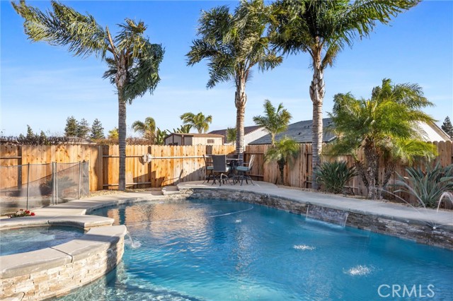 11515 Regarse, Bakersfield CA: https://media.crmls.org/medias/9ee9643c-e369-48a0-aa20-10226bc74449.jpg