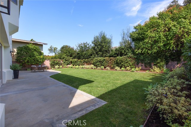 Detail Gallery Image 8 of 26 For 1946 Port Locksleigh Pl, Newport Beach,  CA 92660 - 6 Beds | 4/1 Baths