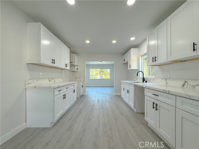 Detail Gallery Image 7 of 27 For 232 W 61st St, Los Angeles,  CA 90003 - 3 Beds | 2/1 Baths