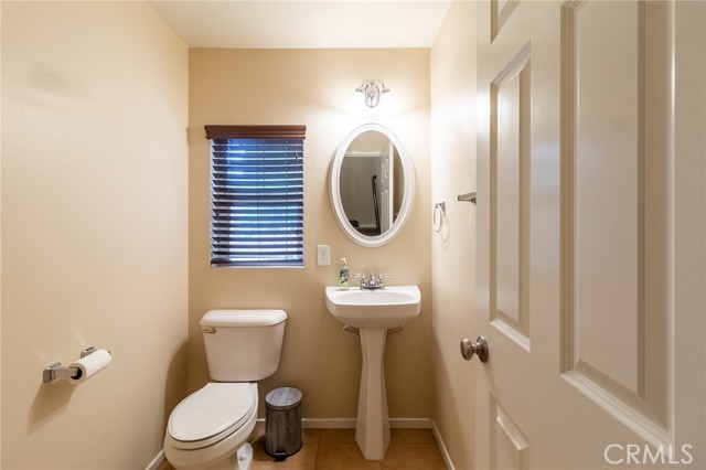 22326 Blue Lupine Circle, Grand Terrace CA: https://media.crmls.org/medias/9eeb6fec-44c1-4045-9615-10e17852dbff.jpg