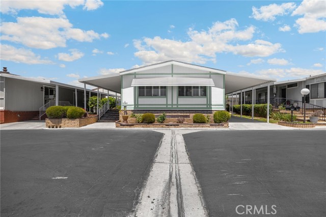 Detail Gallery Image 2 of 38 For 1341 Harbor Lake Ave #24,  Brea,  CA 92821 - 2 Beds | 2 Baths