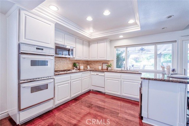 Detail Gallery Image 9 of 37 For 2504 Sarandi Grande, Hacienda Heights,  CA 91745 - 4 Beds | 3/1 Baths