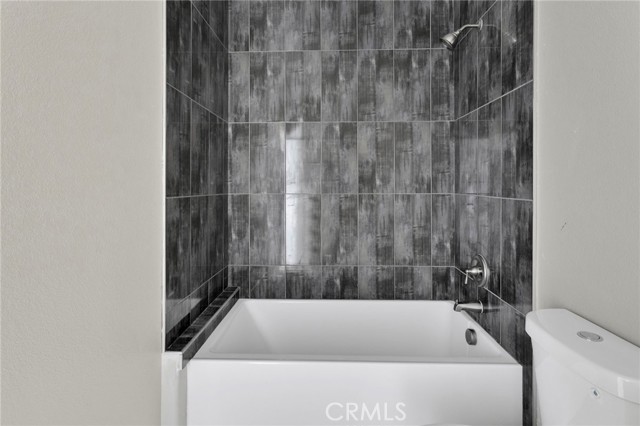 Detail Gallery Image 35 of 43 For 15179 Olive St, Hesperia,  CA 92345 - 4 Beds | 3 Baths