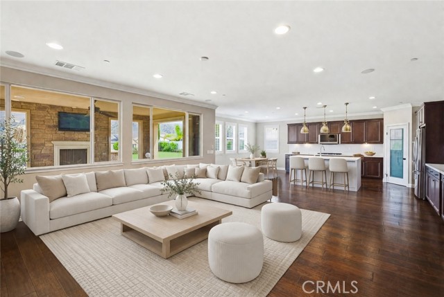 Image 2 of 24 For 11868 Viola  