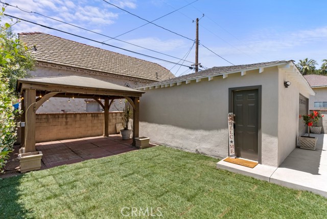 Detail Gallery Image 7 of 69 For 731 N Beachwood Dr, Burbank,  CA 91506 - 3 Beds | 2 Baths