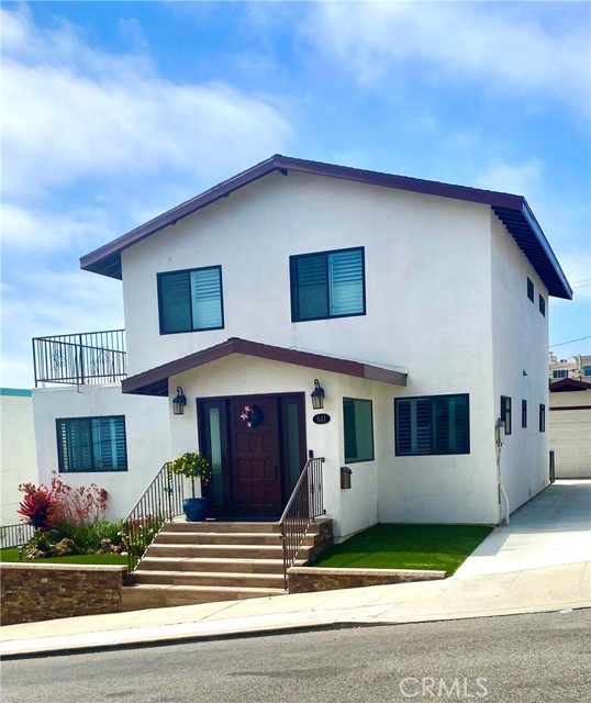 841 13TH STREET, Hermosa Beach, California 90254, 4 Bedrooms Bedrooms, ,2 BathroomsBathrooms,Residential,Sold,13TH STREET,SB21186538