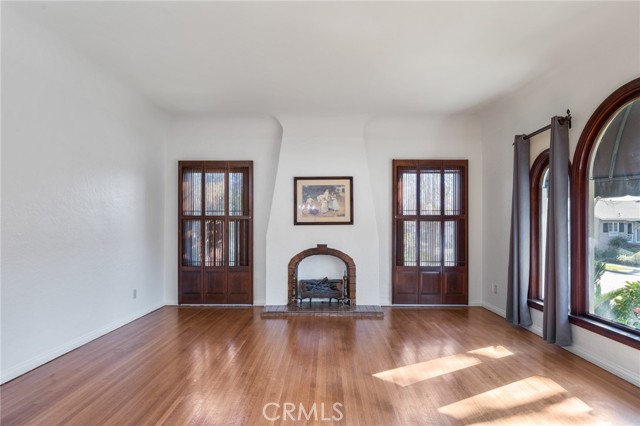 Detail Gallery Image 8 of 32 For 929 E 37th, Long Beach,  CA 90807 - 2 Beds | 1 Baths