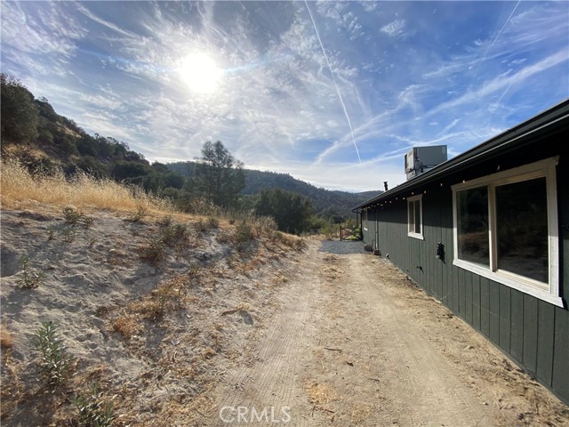 Detail Gallery Image 6 of 57 For 43957 Trabuco Rd, Coarsegold,  CA 93614 - 3 Beds | 2 Baths