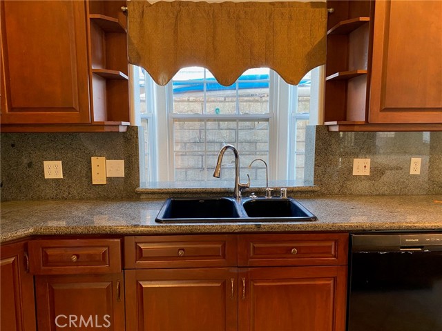 5228 Vanderhill Road, Torrance CA: https://media.crmls.org/medias/9ef0034c-a235-412f-9545-b2853f1eb599.jpg
