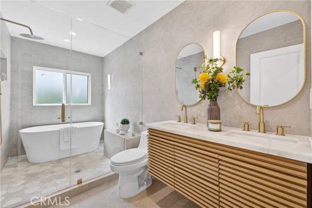 Detail Gallery Image 5 of 60 For 650 Marylind, Claremont,  CA 91711 - 6 Beds | 2/1 Baths