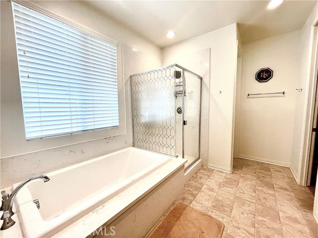 Detail Gallery Image 14 of 33 For 34392 Lapis Ct, Murrieta,  CA 92563 - 4 Beds | 2/1 Baths