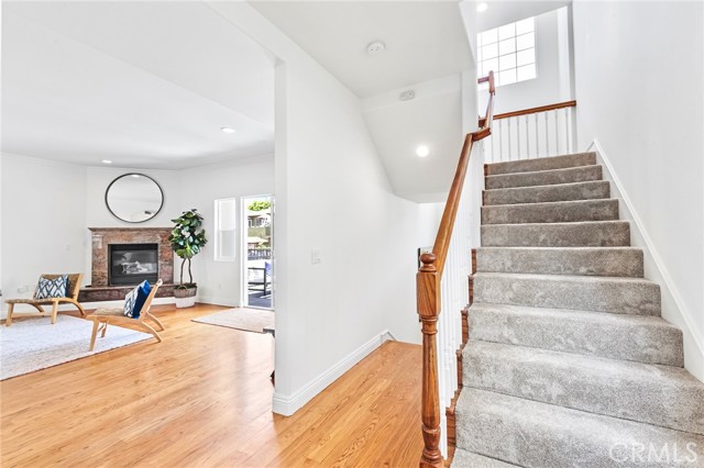 Detail Gallery Image 29 of 75 For 1042 7th St, Hermosa Beach,  CA 90254 - 4 Beds | 3/1 Baths