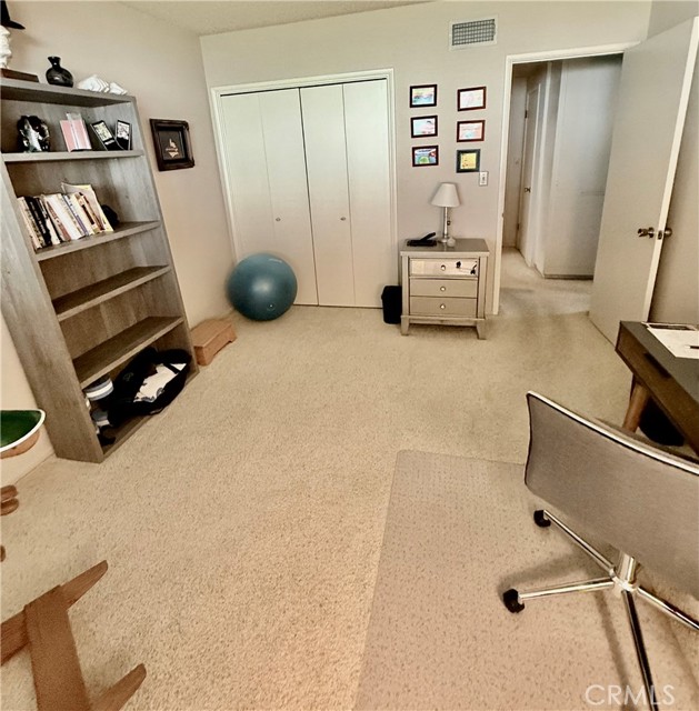 Detail Gallery Image 16 of 24 For 22216 Del Valle St, Woodland Hills,  CA 91364 - 3 Beds | 2/1 Baths