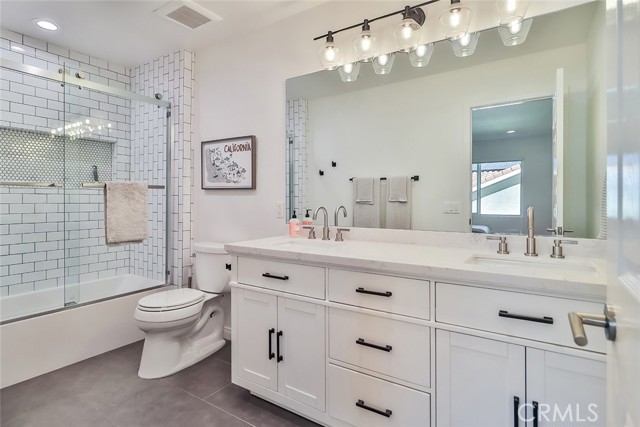 2505 Peachwood Place, Westlake Village CA: https://media.crmls.org/medias/9ef39494-f400-47c1-8e45-7972c782d9e7.jpg