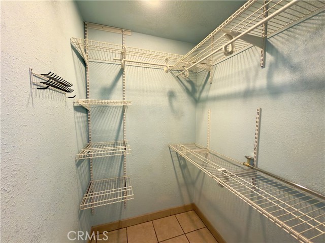 Detail Gallery Image 21 of 27 For 4917 Burnaby Dr, Covina,  CA 91724 - 3 Beds | 2 Baths