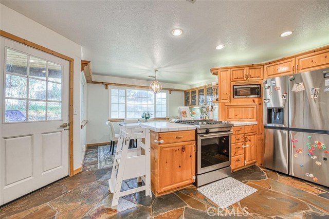 Detail Gallery Image 22 of 40 For 47587 Miami Highlands, Oakhurst,  CA 93644 - 3 Beds | 3 Baths