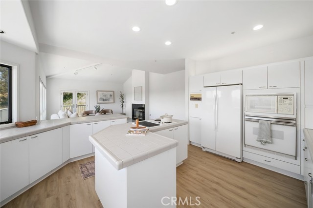 Detail Gallery Image 14 of 60 For 667 Hill St, San Luis Obispo,  CA 93405 - 4 Beds | 3/1 Baths