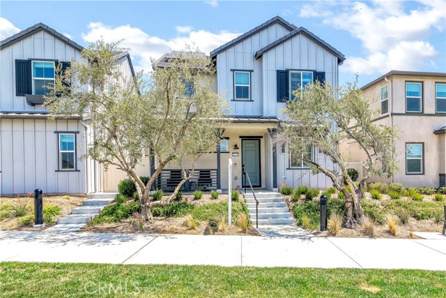 Detail Gallery Image 2 of 66 For 32613 Brunello Way, Temecula,  CA 92591 - 4 Beds | 3 Baths