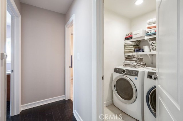 Detail Gallery Image 20 of 26 For 1905 Rockefeller Ln a,  Redondo Beach,  CA 90278 - 3 Beds | 3 Baths