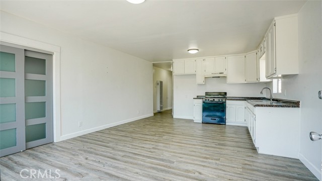 5903 Bonsallo Avenue, Los Angeles CA: https://media.crmls.org/medias/9ef767df-143e-4bc0-b1df-87a080517c34.jpg