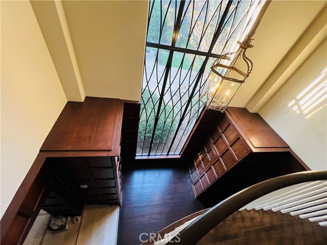 Detail Gallery Image 15 of 31 For 4110 Woodleigh Ln, La Canada Flintridge,  CA 91011 - 6 Beds | 8 Baths