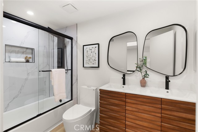 Detail Gallery Image 34 of 46 For 4287 via Norte, Cypress,  CA 90630 - 5 Beds | 2/1 Baths