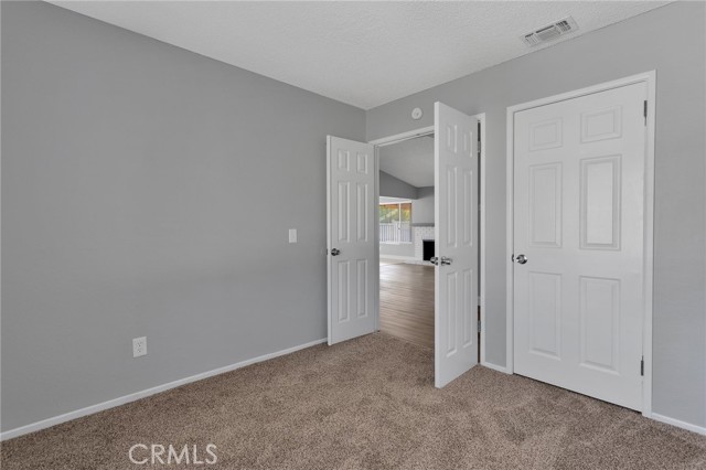 Detail Gallery Image 16 of 49 For 12710 Santa Anita, Victorville,  CA 92395 - 4 Beds | 2 Baths