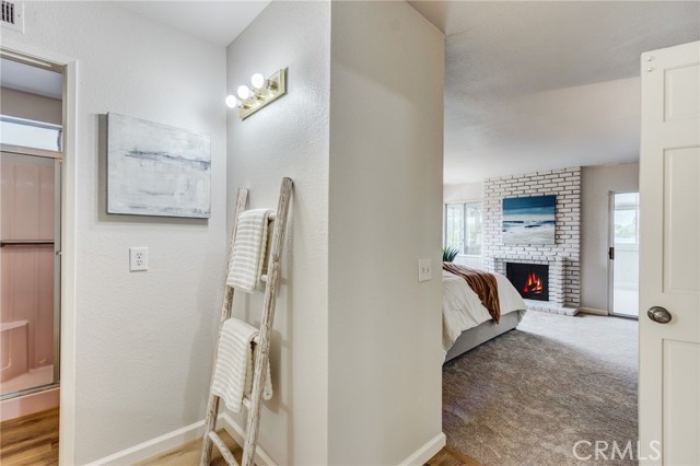 42768 Santa Suzanne Place, Temecula CA: https://media.crmls.org/medias/9efa2fdc-80a2-43f6-ac2f-f02b229ba44c.jpg
