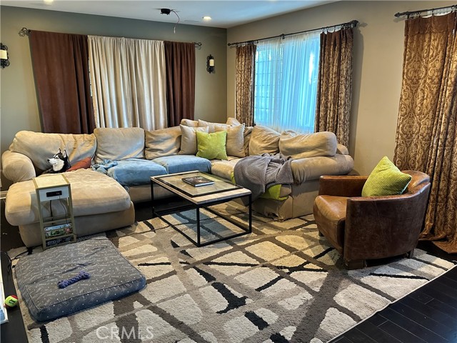 MLS #SR25258281 image #9