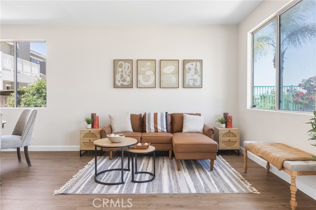 Detail Gallery Image 13 of 49 For 16015 Palomino Ln, Moreno Valley,  CA 92551 - 5 Beds | 2/1 Baths