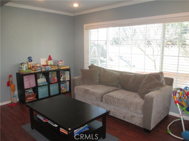 Detail Gallery Image 28 of 41 For 2281 Faust Ave, Long Beach,  CA 90815 - 3 Beds | 3 Baths