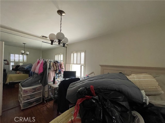643 W Alegria Avenue, Sierra Madre CA: https://media.crmls.org/medias/9efc6bdb-734d-46cd-b4a3-5ec0749e5afd.jpg