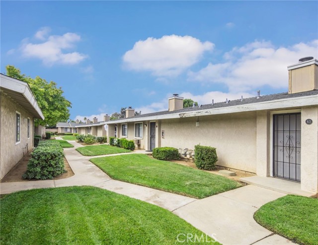 23925 Eucalyptus, Moreno Valley CA: https://media.crmls.org/medias/9efe6227-96a8-402f-bdbf-96b6cca7961f.jpg