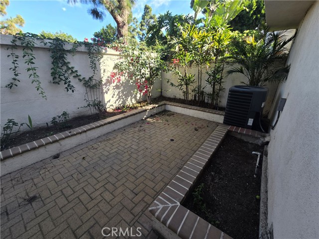 Detail Gallery Image 27 of 31 For 18 Laconia, Irvine,  CA 92614 - 3 Beds | 2/1 Baths