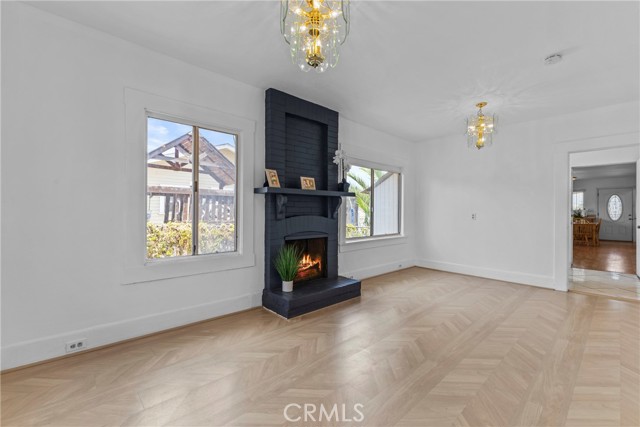 Detail Gallery Image 13 of 51 For 431 Cuyamaca Ave, San Diego,  CA 92113 - 6 Beds | 4 Baths