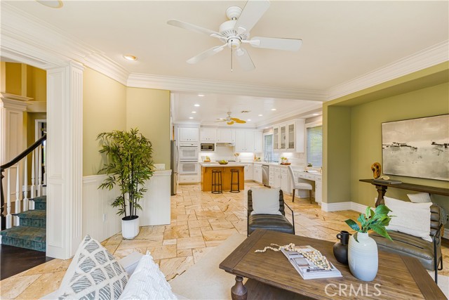 3669 Strata Drive, Carlsbad CA: https://media.crmls.org/medias/9eff1ef4-c8d1-432d-bf76-da9960f2acd8.jpg