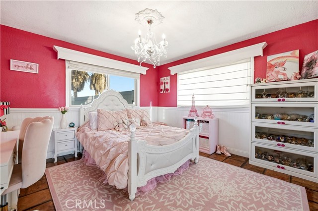 Image 30 of 75 For 74565 22nd Avenue