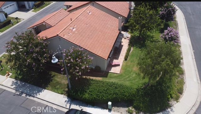 https://media.crmls.org/medias/9f00070f-604d-45cf-a84e-4435e5b13be0.jpg?preset=X-Large