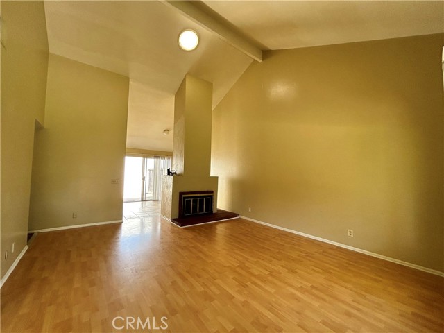 15 Wintergreen, Irvine CA: https://media.crmls.org/medias/9f0007d5-1389-48fe-aaeb-2b4d3425aff7.jpg