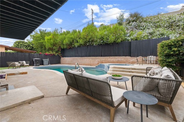 4817 Macafee Road, Torrance CA: https://media.crmls.org/medias/9f00cb16-0d2f-4bbb-84ac-fc85a892a497.jpg