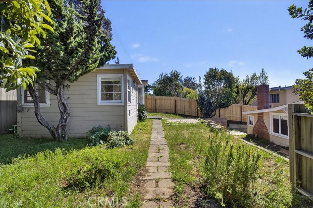 Detail Gallery Image 27 of 50 For 1000 Ridgeway, Morro Bay,  CA 93442 - 3 Beds | 2/1 Baths