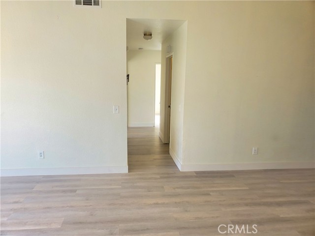 10695 Plainfield Street, Adelanto, California 92301, 4 Bedrooms Bedrooms, ,2 BathroomsBathrooms,Single Family Residence,For Sale,Plainfield,DW25052692