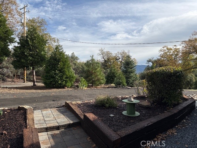 Detail Gallery Image 8 of 67 For 39468 Summit Dr, Oakhurst,  CA 93644 - 4 Beds | 3 Baths