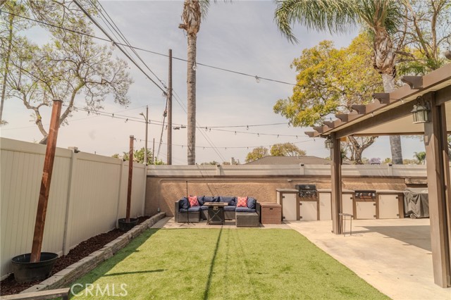 Detail Gallery Image 7 of 38 For 11906 Bluefield, La Mirada,  CA 90638 - 4 Beds | 2 Baths